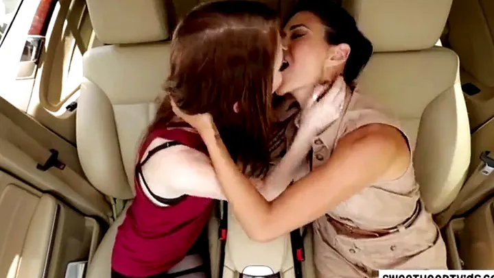 Lesbian MILF and TEEN (they're family)
