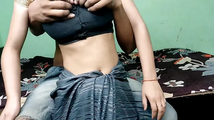 Horny Indian Stepsister with Big Tits Romantic Sex